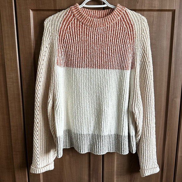 Rip Curl Seeker Crew Sweater | med - Picture 2 of 7